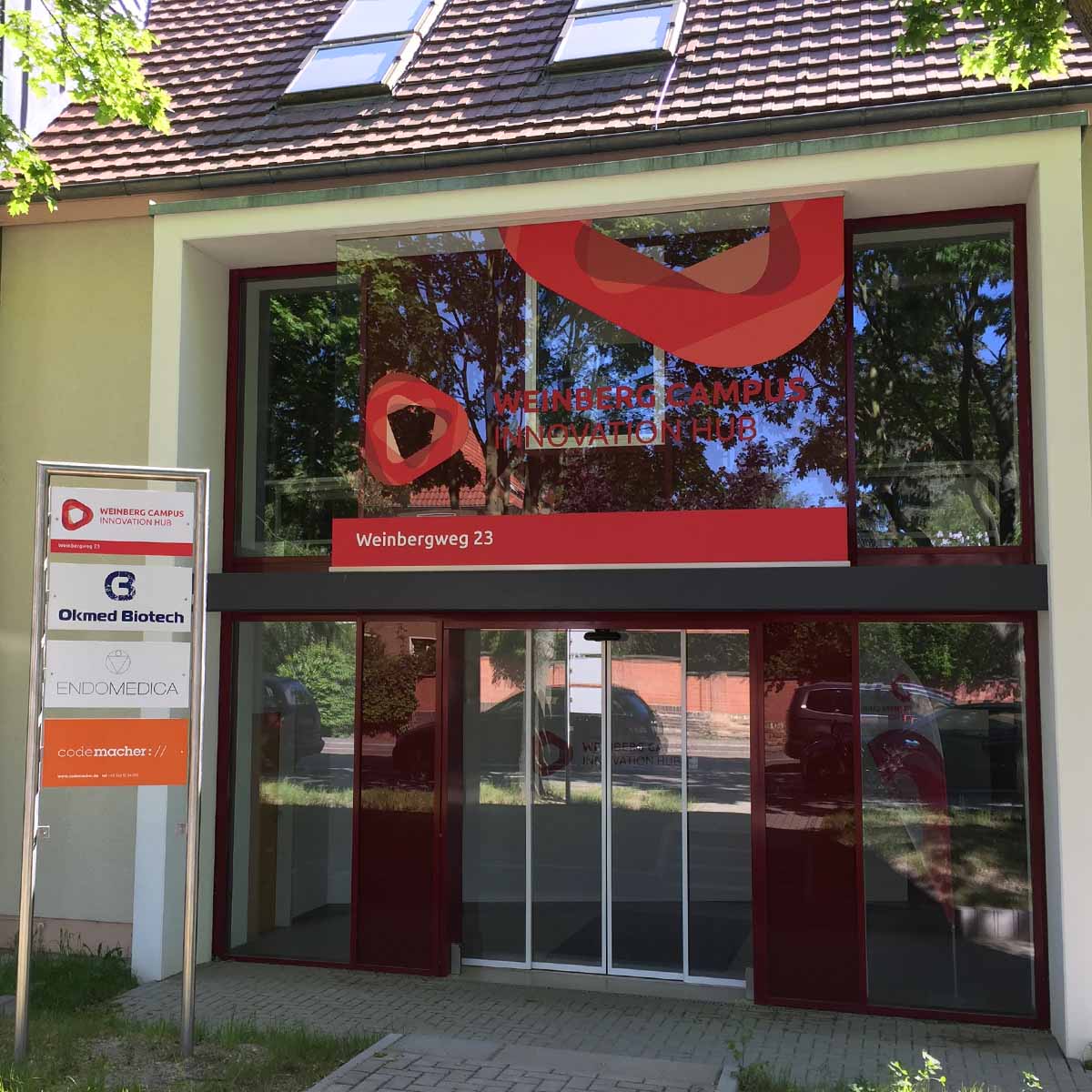 Der Seiteneingang vom Weinberg Campus Innovation Hub