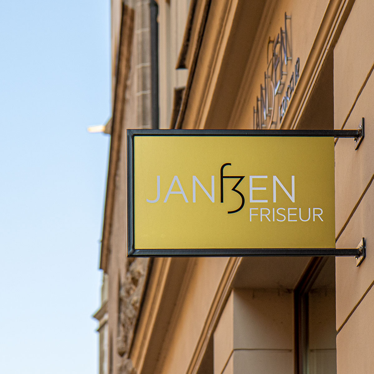 JANßEN Friseur – Schild und Fassadengestaltung