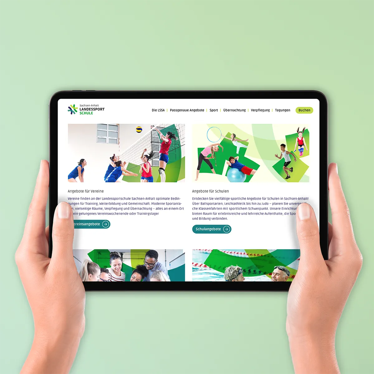 Mockup eines Tablet mit den Zielgruppen-Teasern auf der Startseite der Website der Landessportschule Sachsen-Anhalt mit Collagen.