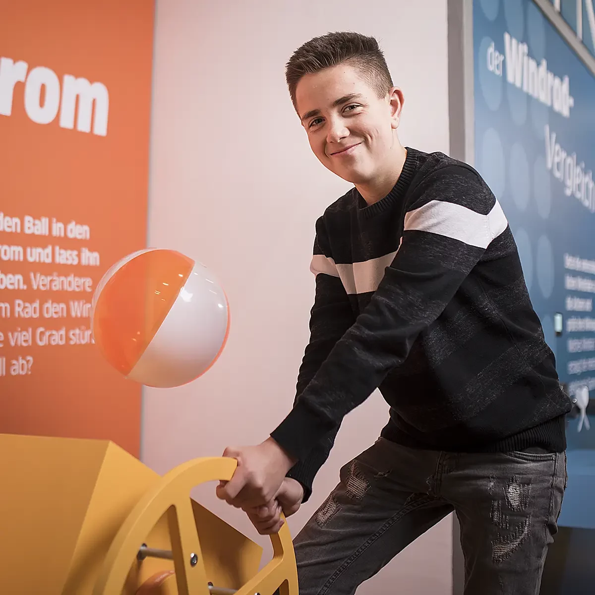 Lernwerkstatt im Historischen Technikzentrum der Stadtwerke Halle, Luftstrom mit Ball